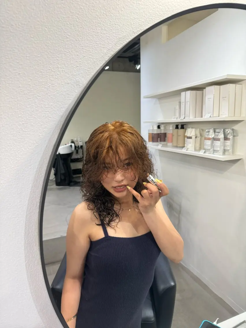 セミロング カラー セミロングパーマ ブラウンカラー ダブルカラー オレンジ LA KING soraのヘアスタイル