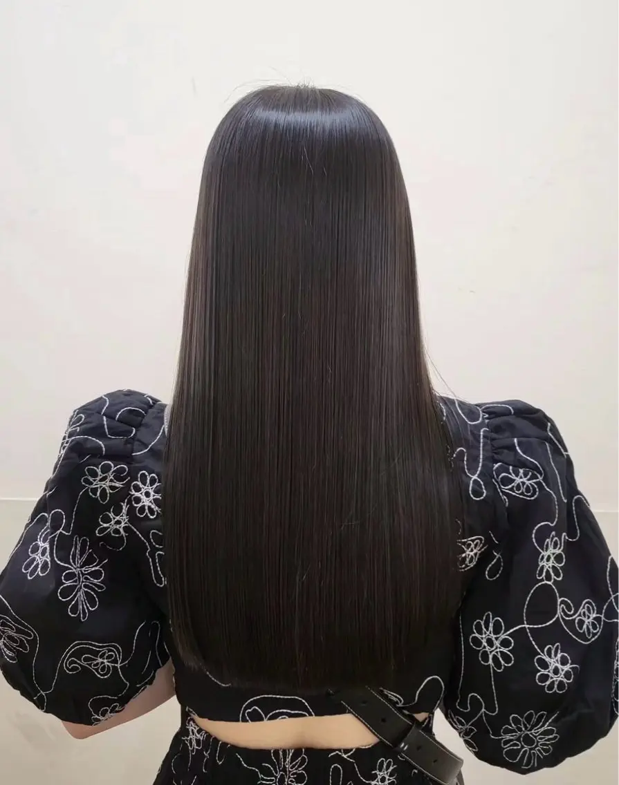 ロング 縮毛矯正 トリートメント 鶴巻 智樹のヘアスタイル