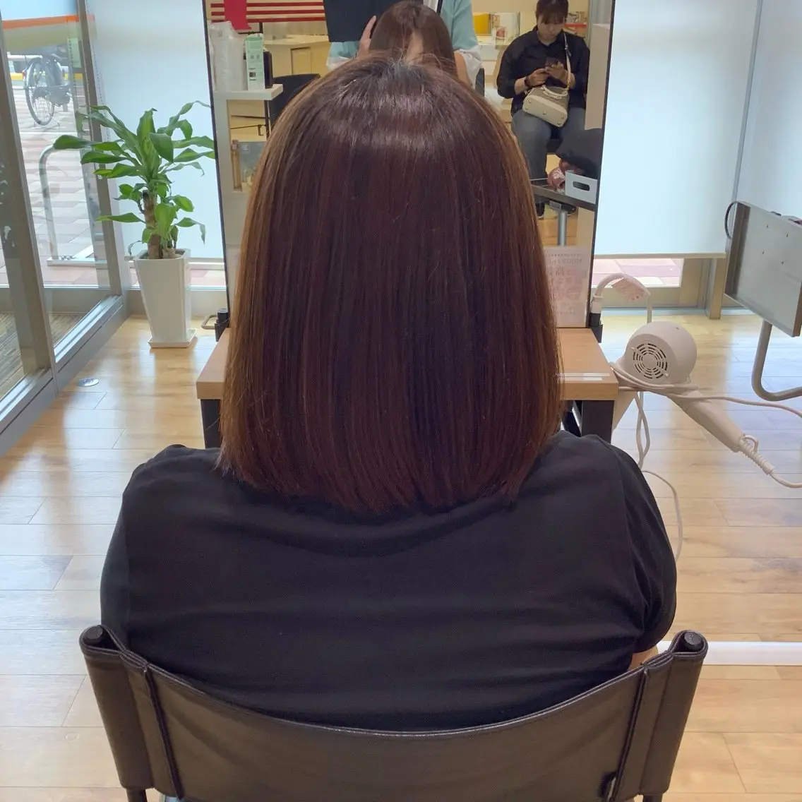 ミディアム カラー カット 縮毛矯正 髪質改善縮毛矯正 美容師✂️山崎竜二のヘアスタイル