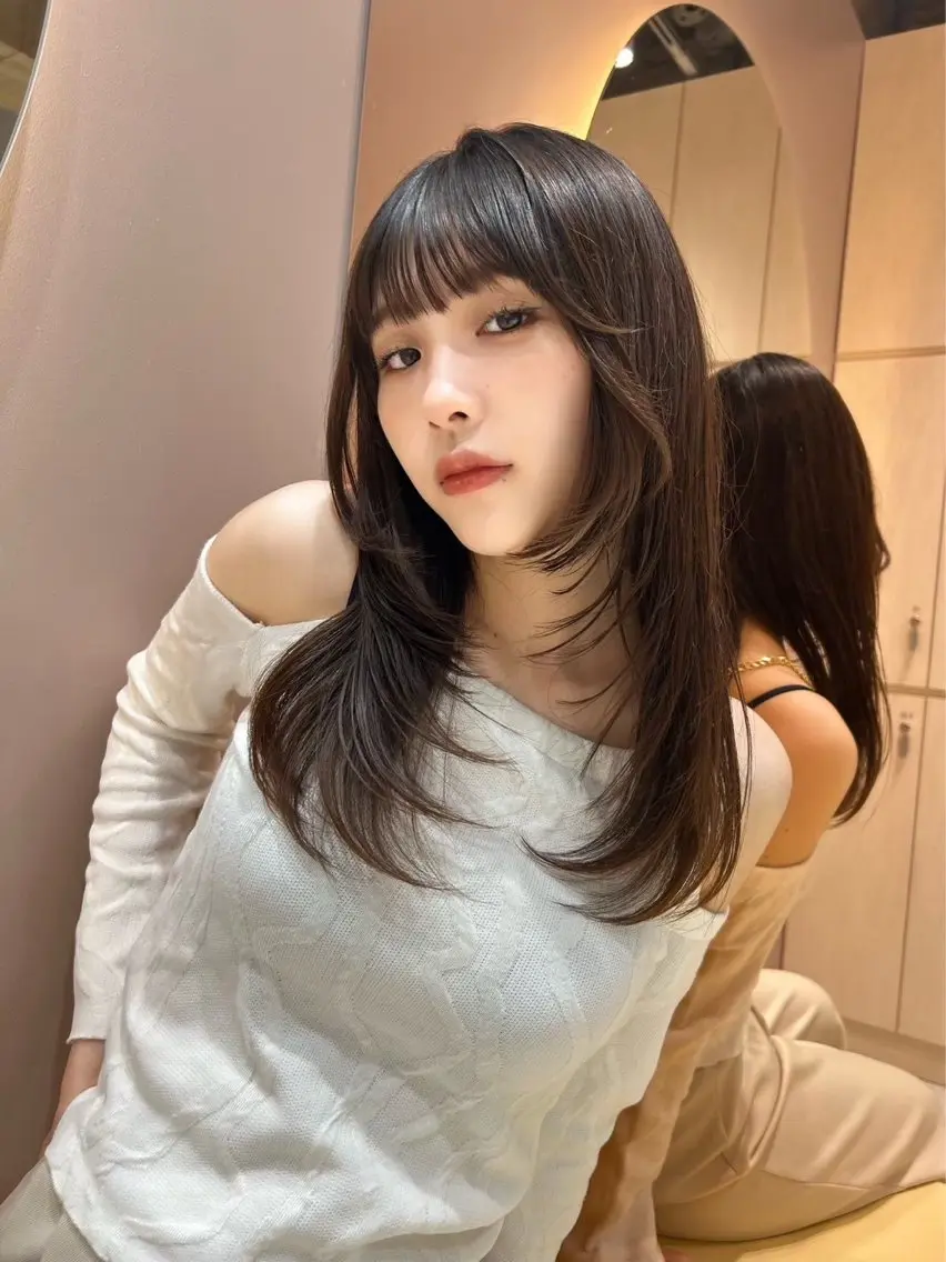 セミロング 【ナチュラル可愛いレ イヤー🩶】ななみのヘアスタイル