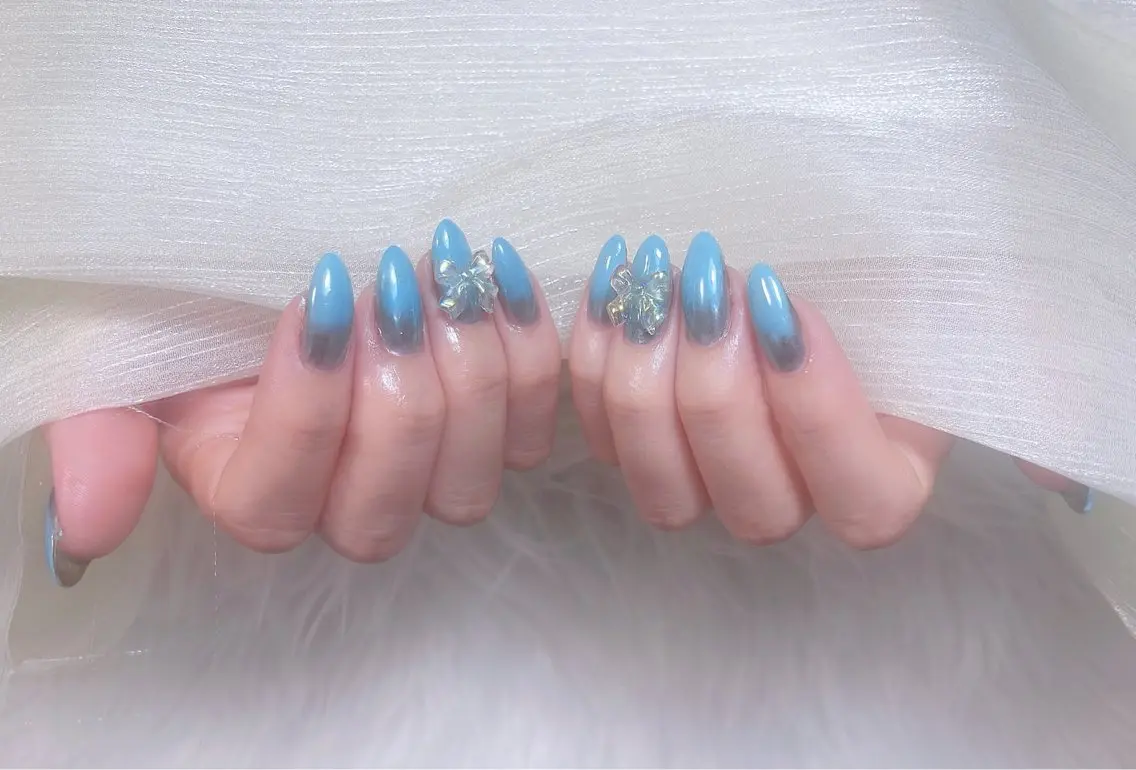 ネイル アニマル柄 チークネイル フラッシュネイル フラワーネイル フットネイル ハンドネイル B·U Nail大宮 長さだし専門店のネイルデザイン