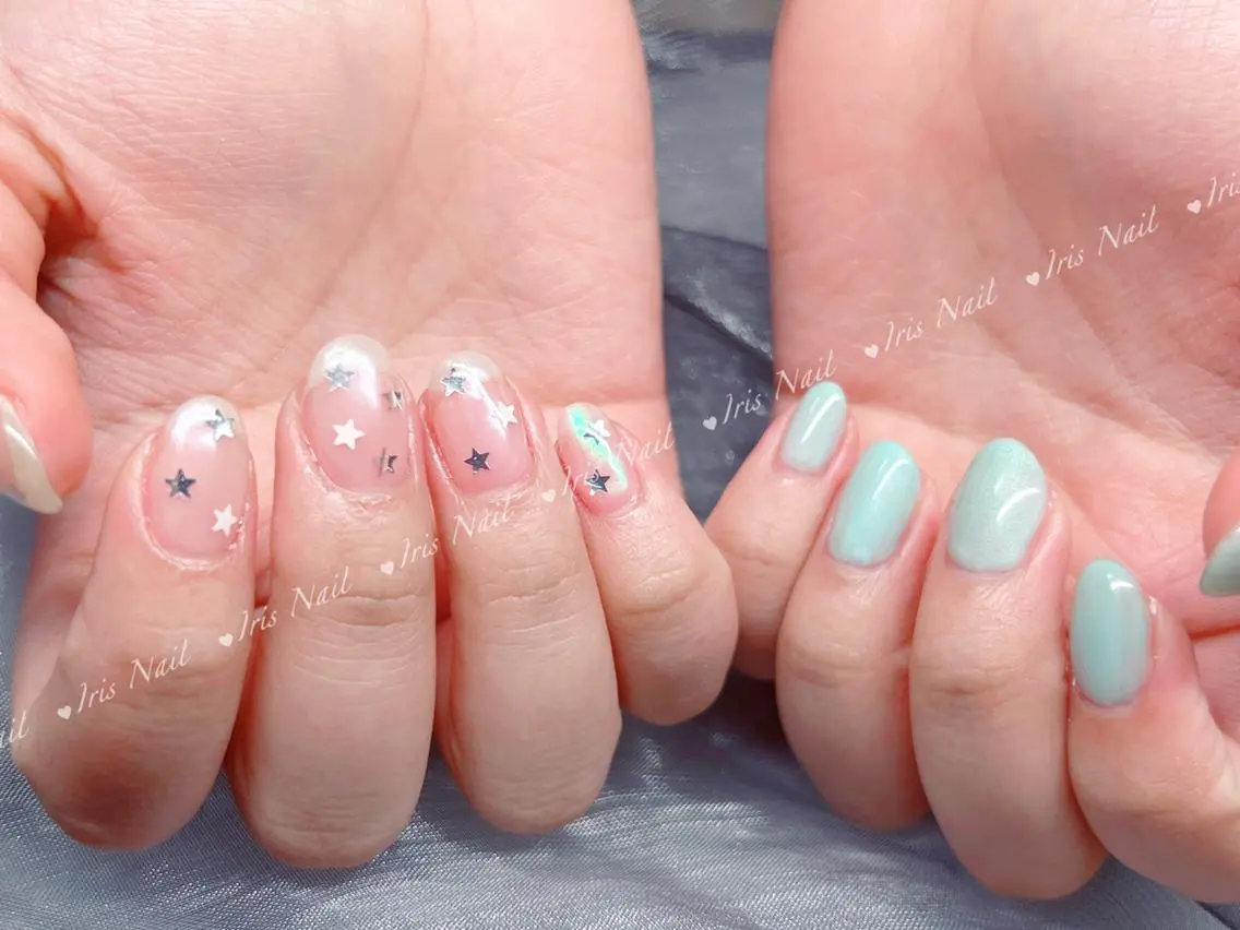 ネイル オーロラネイル ホログラムネイル ニュアンスネイル ハンドネイル ハンドケア 🍒IRIS Nail🌸のネイルデザイン