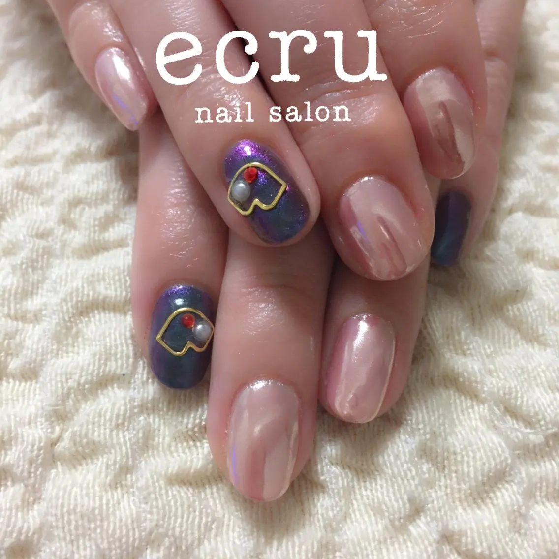 ネイル ジェルネイル ミラーネイル ワンカラーネイル ピンク シンプルネイル ecru nail 長谷川まきのネイルデザイン