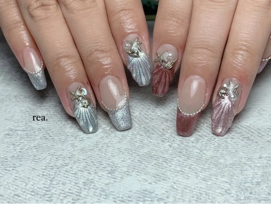 ネイル ハンドネイル フットネイル rea .のネイルデザイン
