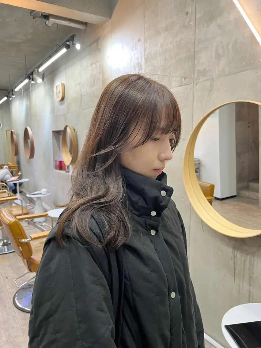 ミディアム 顔周りカット 🤎𝐌𝐚𝐨⌇ お悩み解決美容師🤎のヘアスタイル