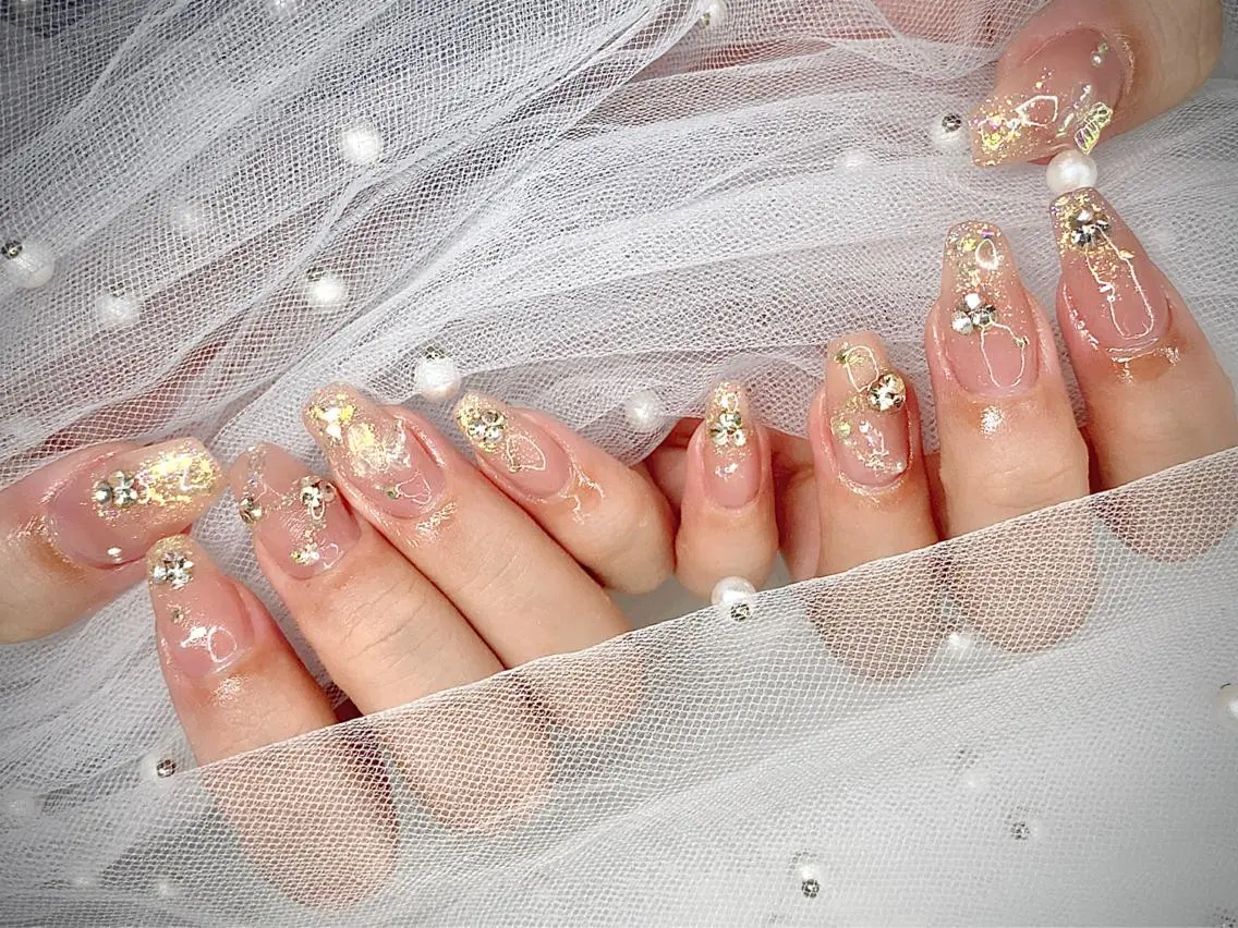 ネイル ピンク 春ネイル I-nailロング /ワンホン/キラキラのネイルデザイン