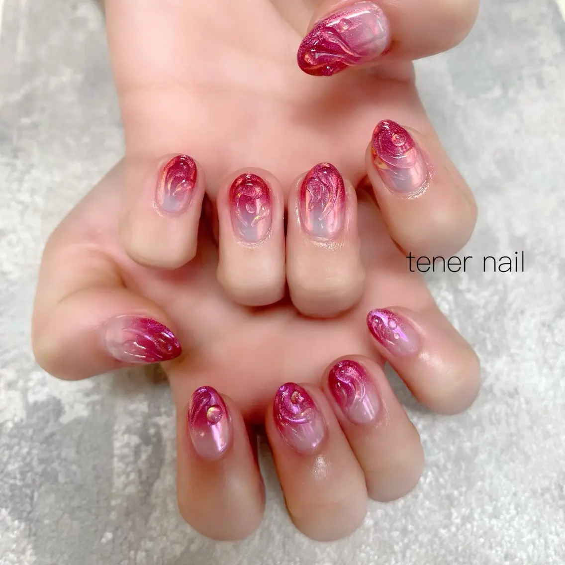 ネイル オーロラネイル グラデーション マグネットネイル ピンク ハンドネイル テネルネイル tener nailのネイルデザイン