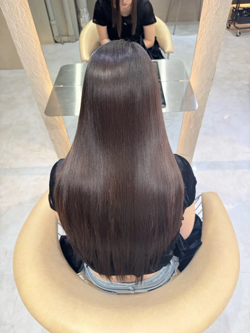 ロング カット 美髪矯正透明感カラー 江川 和輝のヘアスタイル