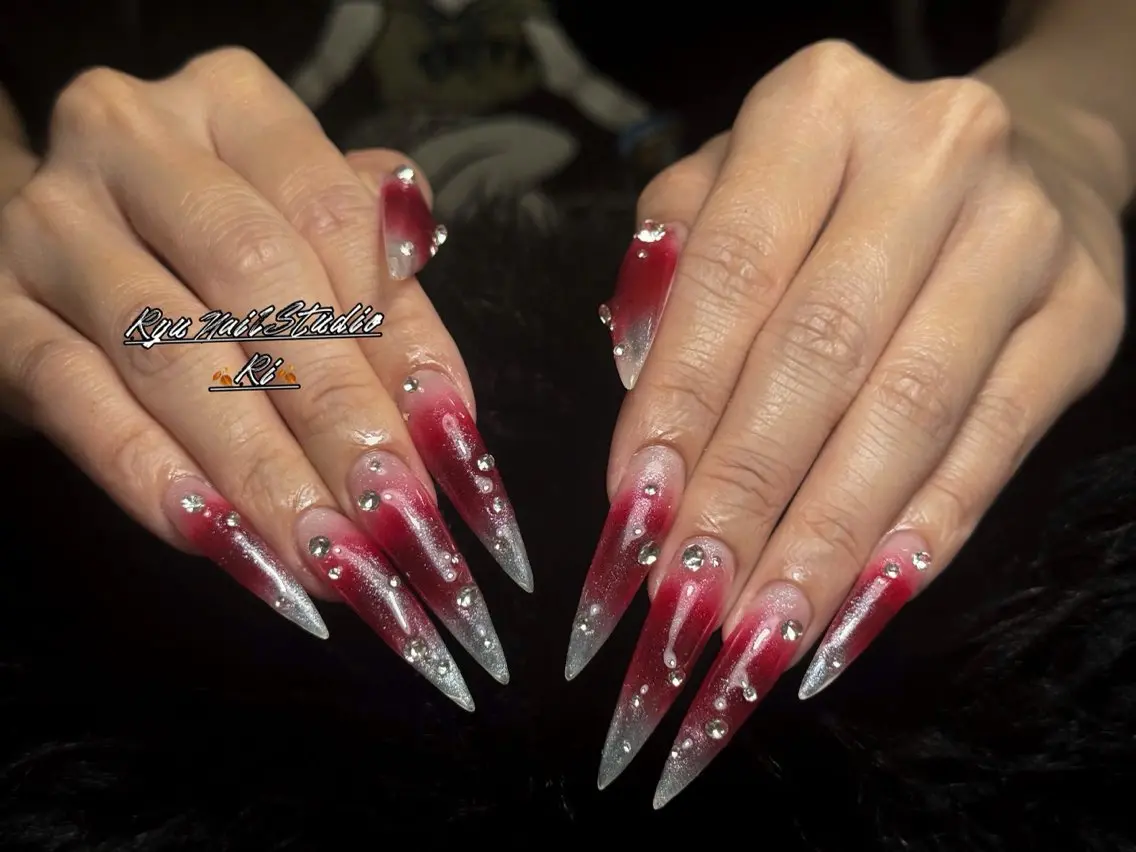 ネイル アートネイル ジェルネイル グラデーション マグネットネイル ニュアンスネイル ハンドネイル Ryu Nail Studioのネイルデザイン