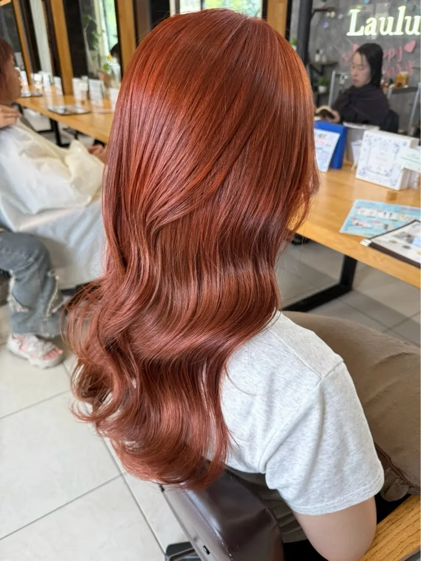 ロング カラー オレンジ ヘアカラー 🩶透明感・艶カラー 🩶ひいな🩶のヘアスタイル