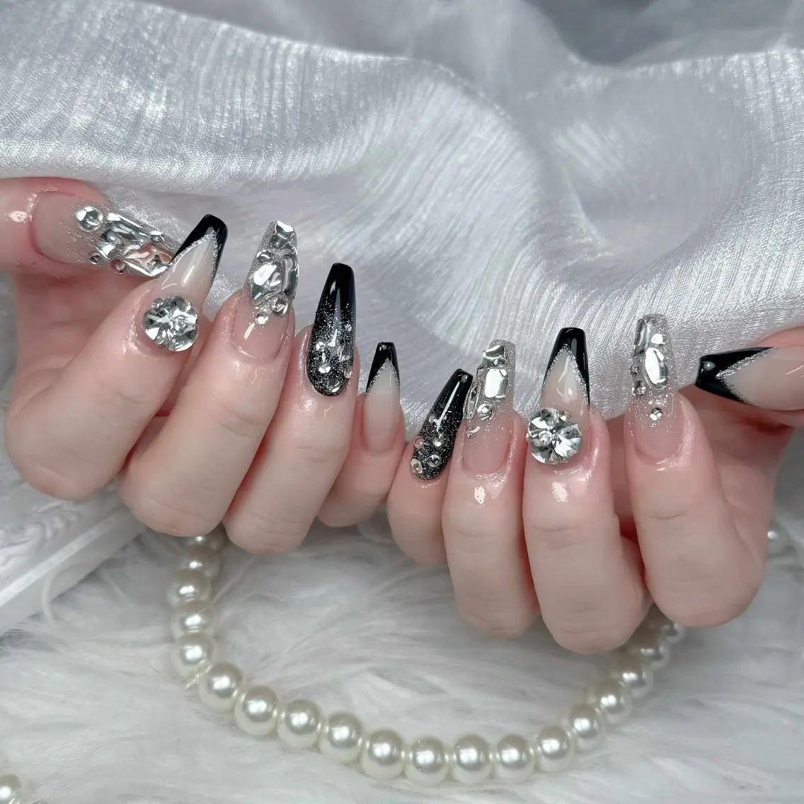 ネイル ハンドネイル ハンドケア Nova Nail Nambaのネイルデザイン