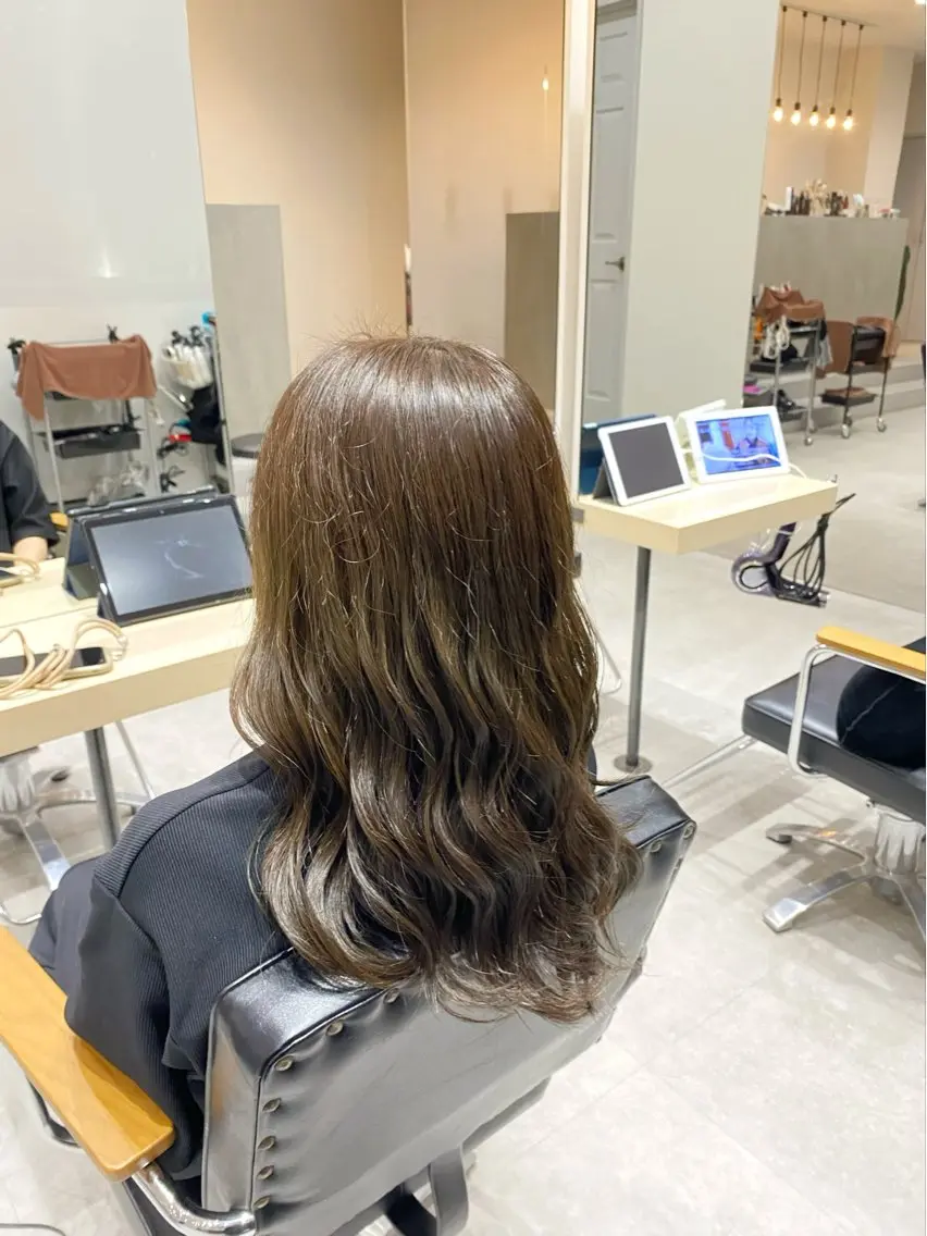 ロング カラー 瀬戸 秀孝のヘアスタイル
