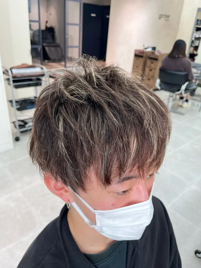 ショート ハイライト ハイトーン/メンズ パーマ👾ますのヘアスタイル
