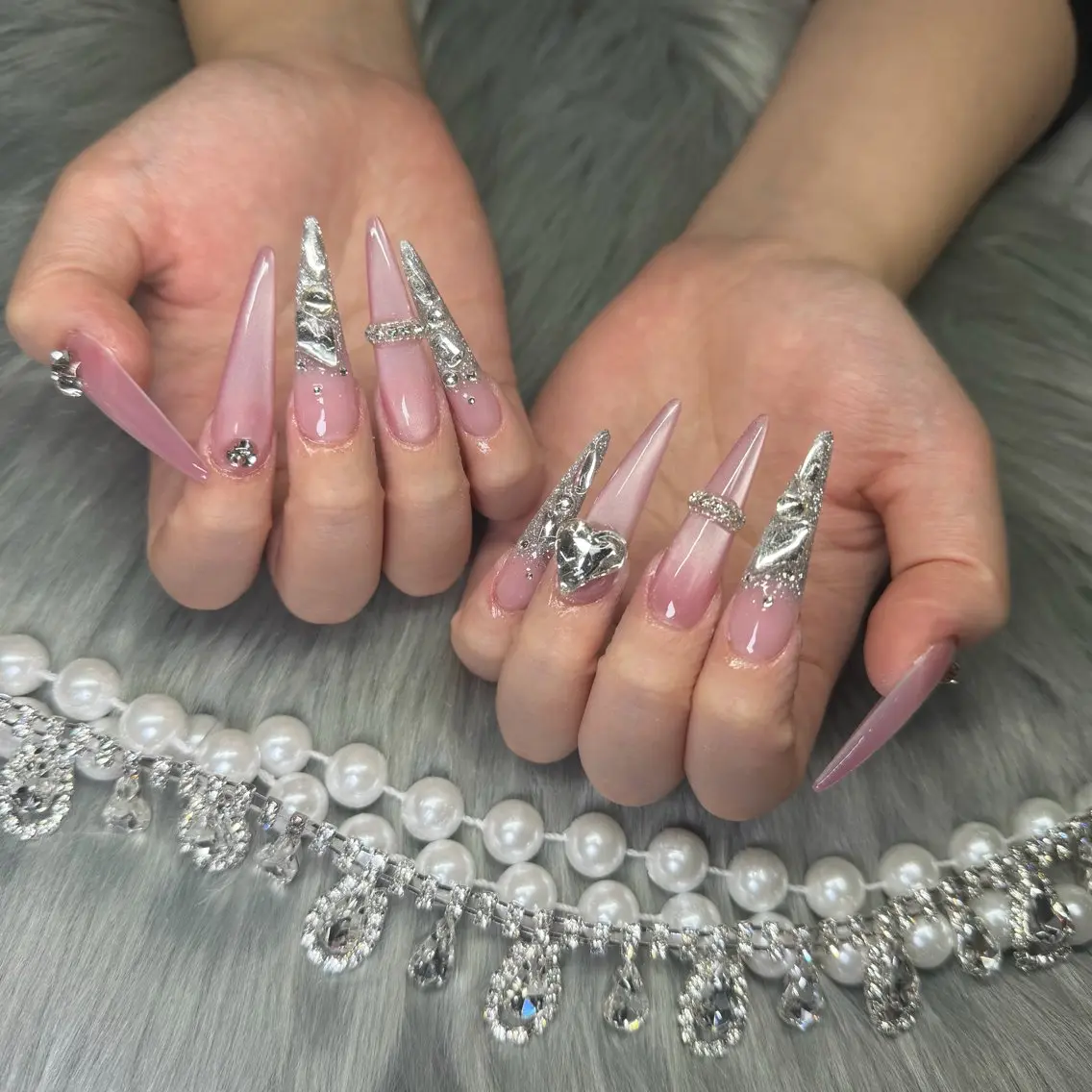 ネイル フレンチネイル ジェルネイル 韓国ネイル ロングネイル マグネットネイル ハンドネイル Nail Salon Growのネイルデザイン