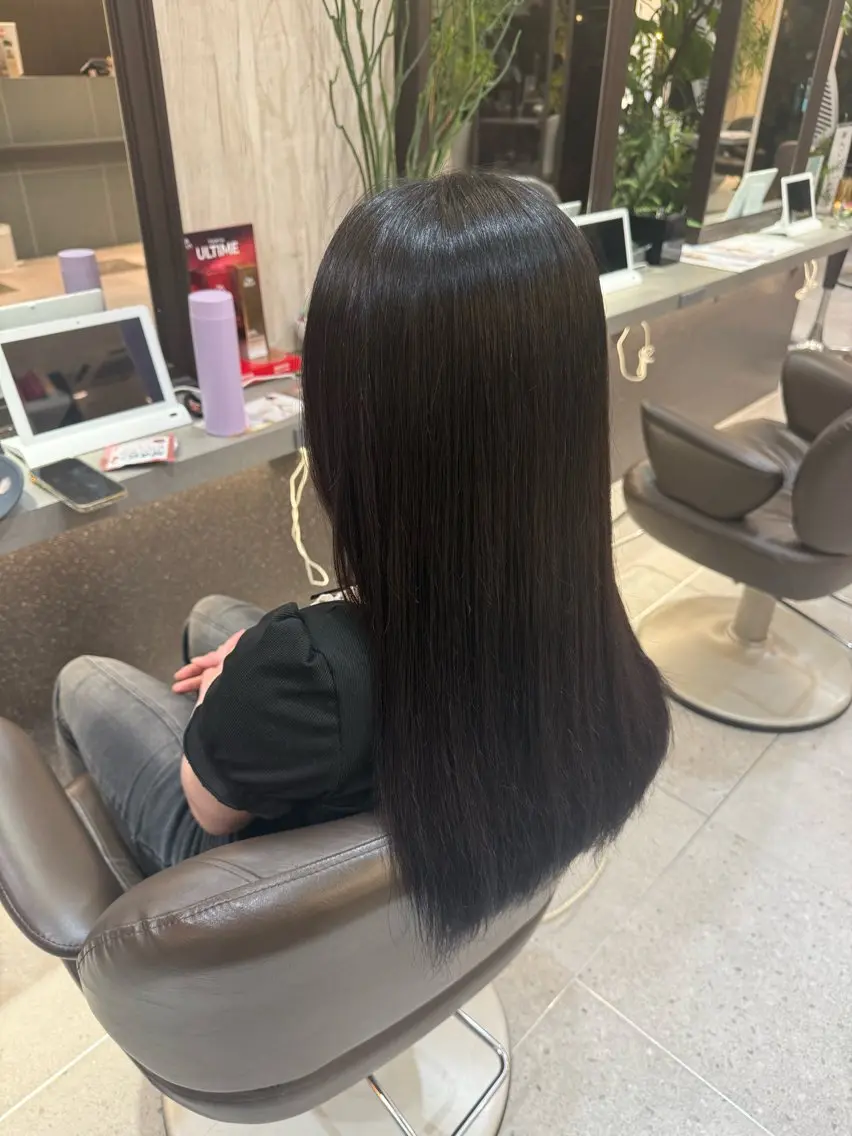カラー 守 瑞希のヘアスタイル
