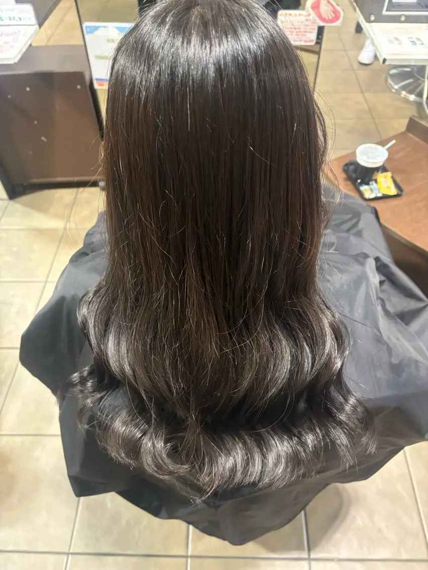 ロング カラー 茶谷 沙穂のヘアスタイル