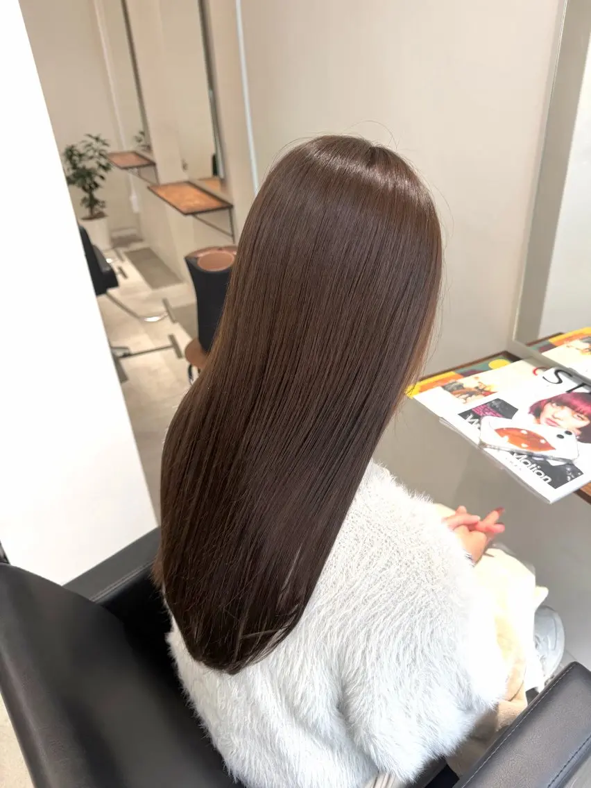 ロング カラー ベージュカラー 透明感カラー オリーブベージュ トリートメント RIN ✴︎透明感カラー✴︎のヘアスタイル