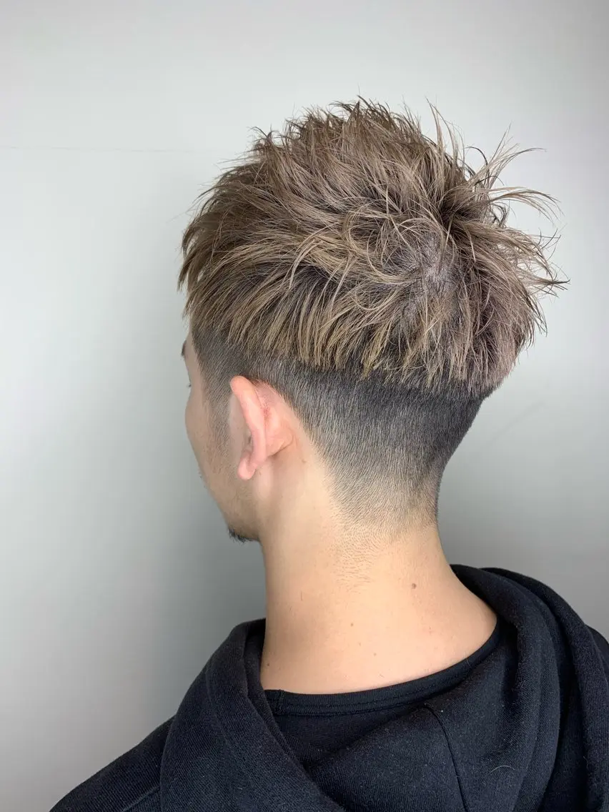 ショート メンズ カット ヘアカラー トリートメント 髪質改善/艶髪No1 L.I.G代表　吉川のヘアスタイル