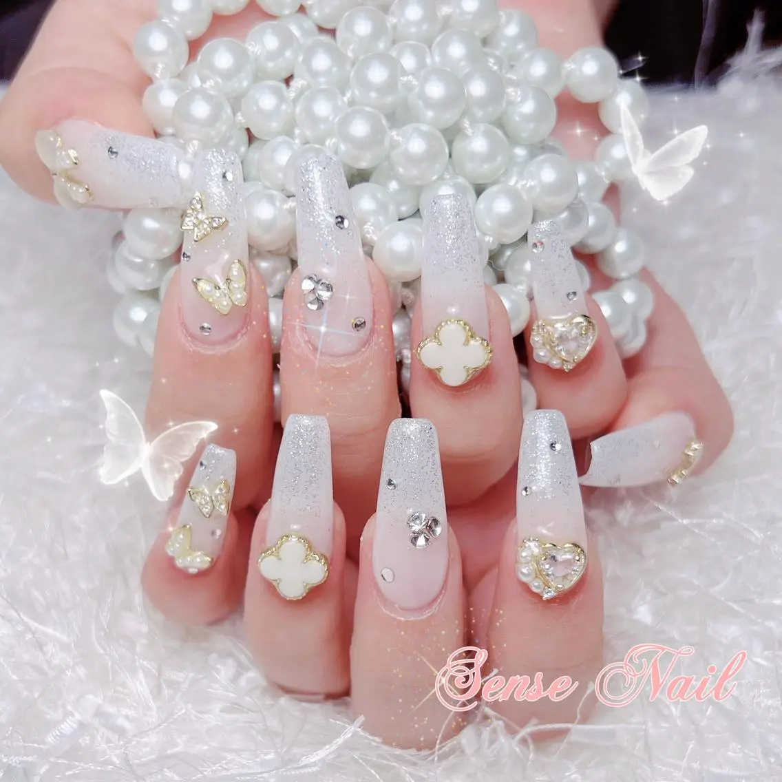 ネイル ハンドネイル ハンドケア ナユキNA.YUKI 新宿店のネイルデザイン