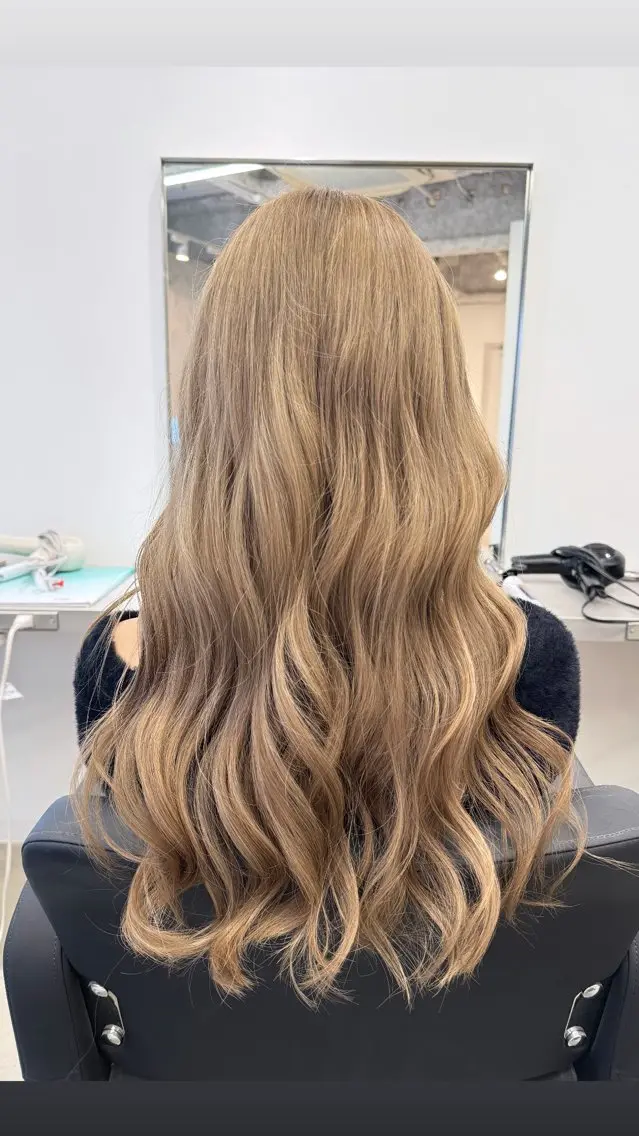 ロング カラー ヘアアレンジ ヘアカラー EIGHT/ 琉聖のヘアスタイル
