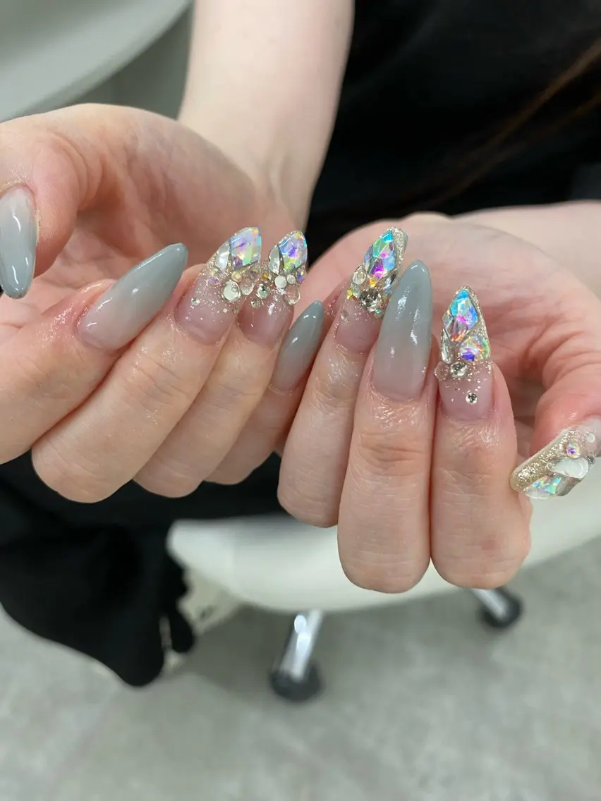 ネイル アートネイル REINA ルレイル心斎橋のネイルデザイン