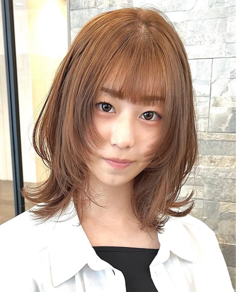 ミディアム ウルフカット 大阪ウルフカット 🐺デザインカラーのヘアスタイル