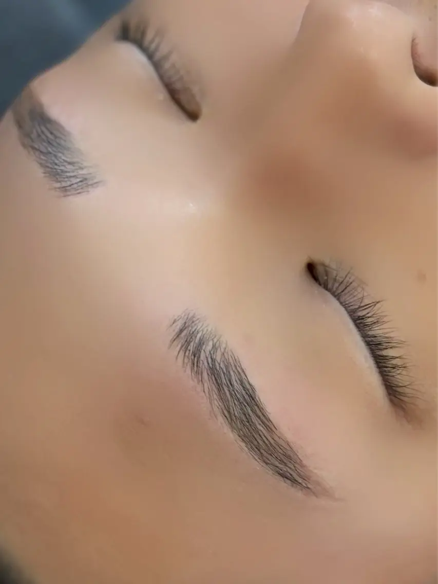 メンズ アイブロウ ワックス脱毛 眉カット Charmoi 枚方 Yuukiのマツエク・マツパデザイン