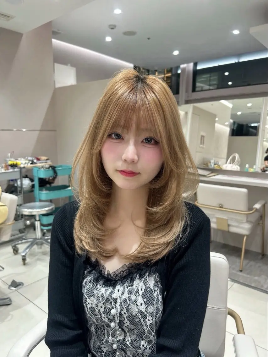 【悩みに合わせた似合わせヘア】✂️カット+アフロートオリジナルトリートメント付き✨🫧🚨ミディアムにしたい方限定!!!の写真