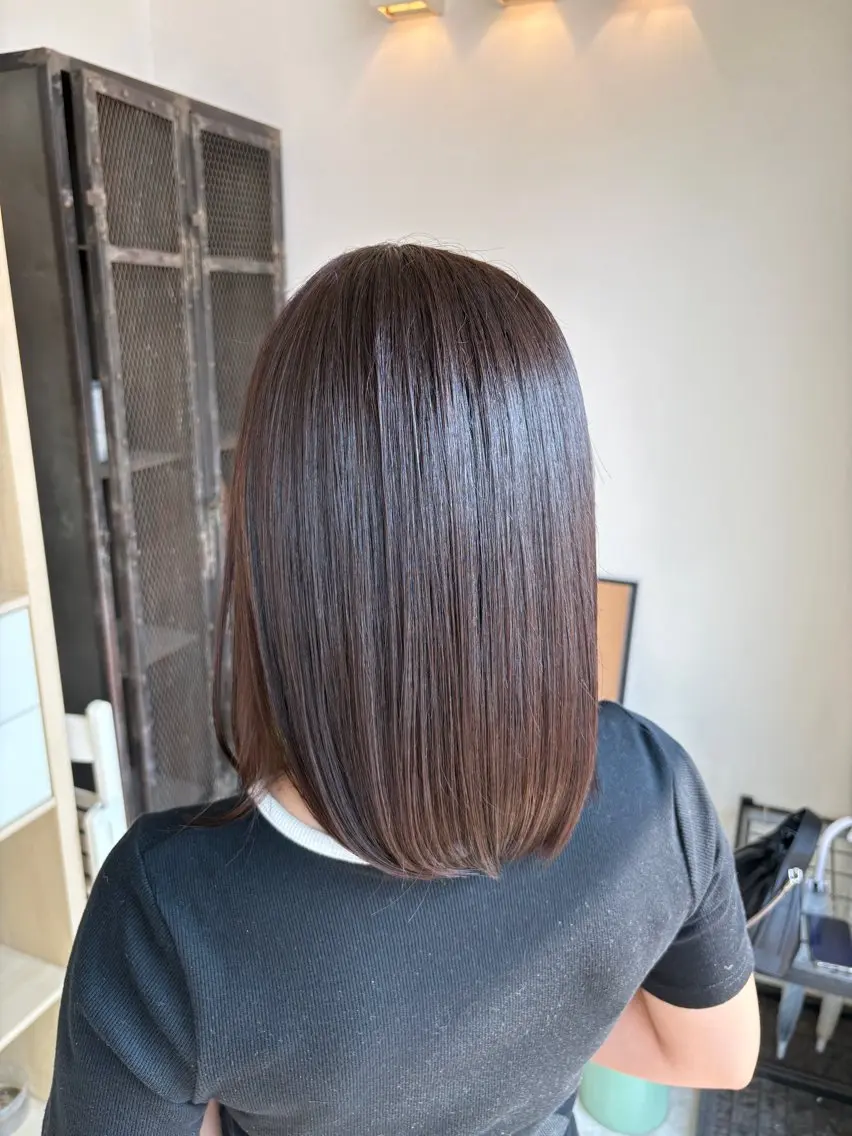 ミディアム ボブ カット ヘアカラー 箭代 七海のヘアスタイル