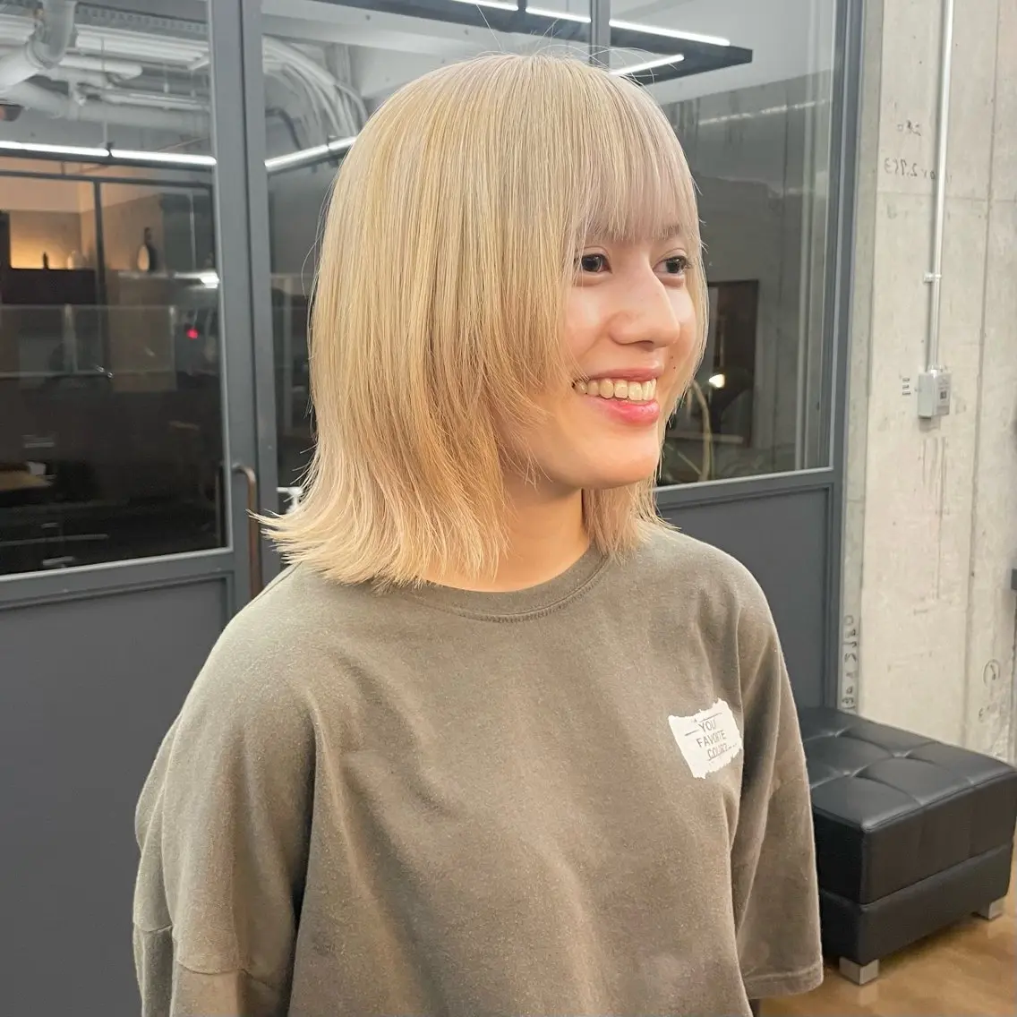 ミディアム カラー ブロンド ボブ ウルフカット ウルフボブ カット ヘアカラー トリートメント ヘアセット ✂︎ウルフ・ショート ✂︎MIKUNIのヘアスタイル