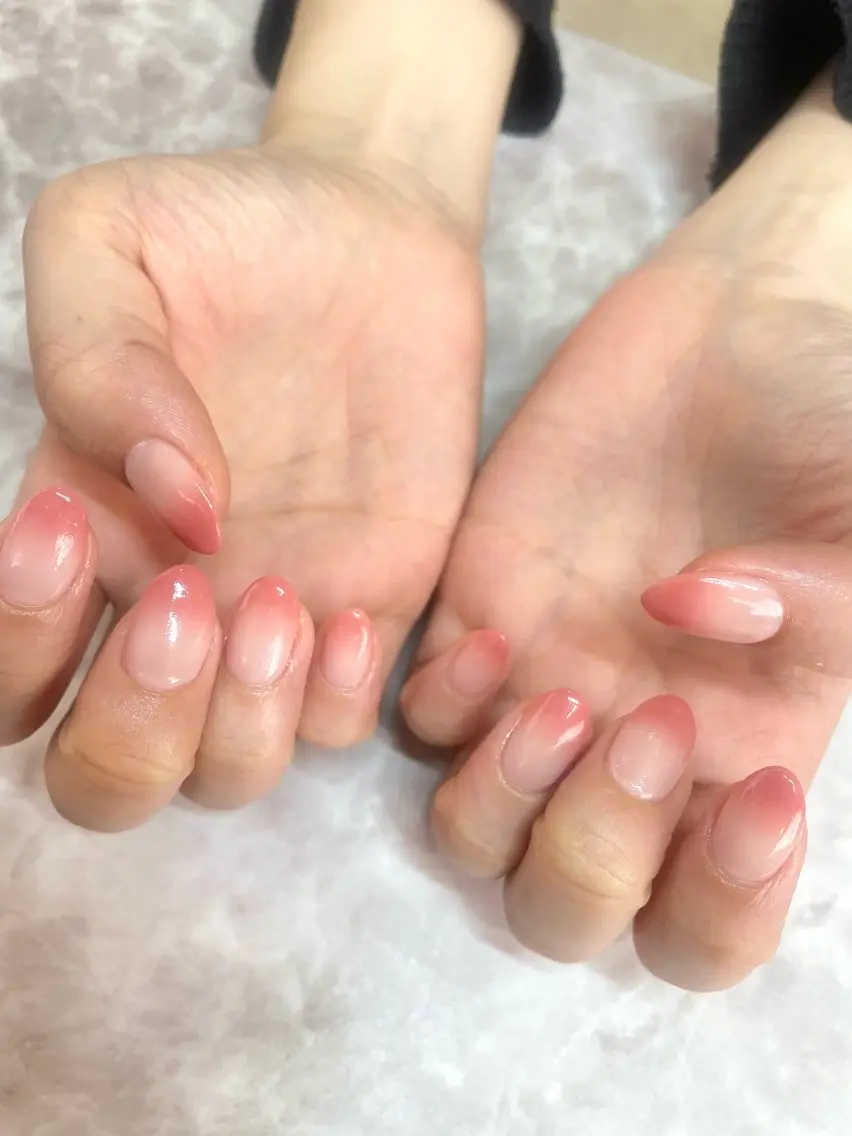 ネイル グラデーション 春ネイル ハンドネイル Beautiful Meかえでのネイルデザイン