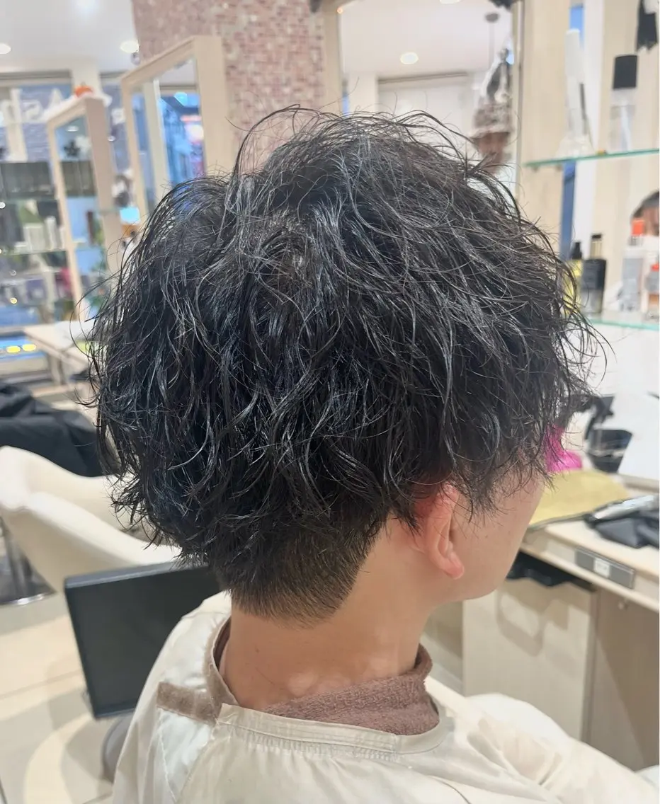メンズ メンズパーマ カット パーマ 森野美咲🇰🇷 レイヤー/顔周りのヘアスタイル