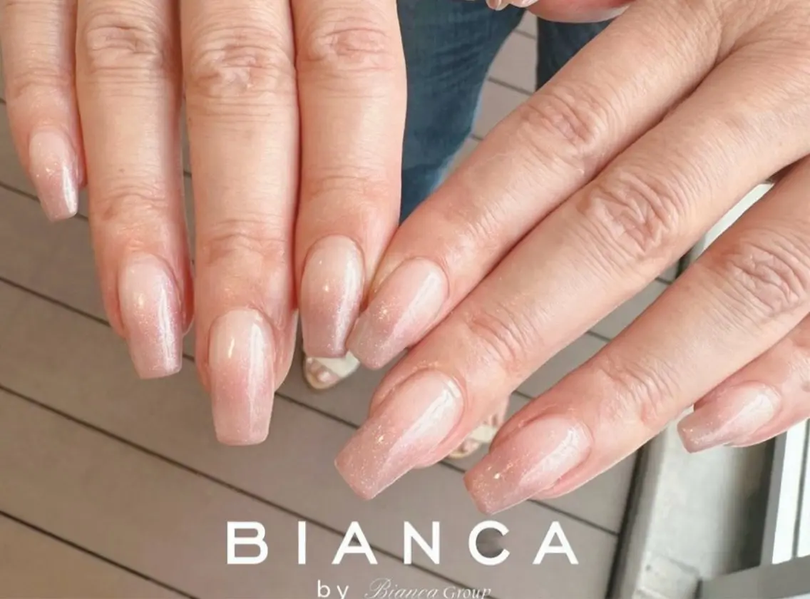 ネイル ジェルネイル パラジェル Bianca浦和西口 ANNAのネイルデザイン