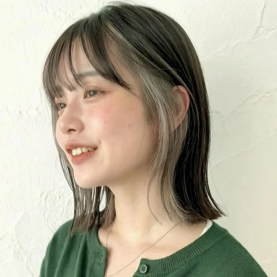 ミディアム インナーカラー◆ ダブルカラー◆　上原のヘアスタイル