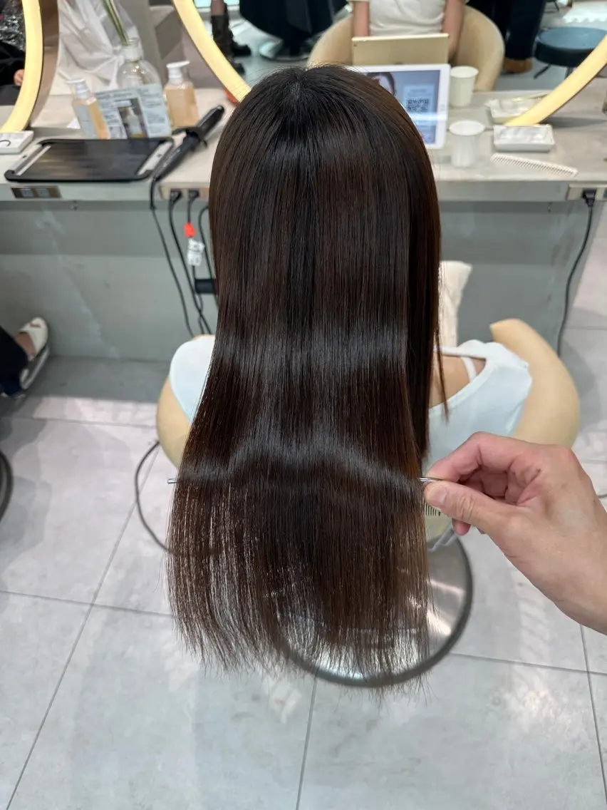 セミロング カラー カット 縮毛矯正 トリートメント 《髪質改善✖️オリー ブ🧸》小嶋拓也のヘアスタイル
