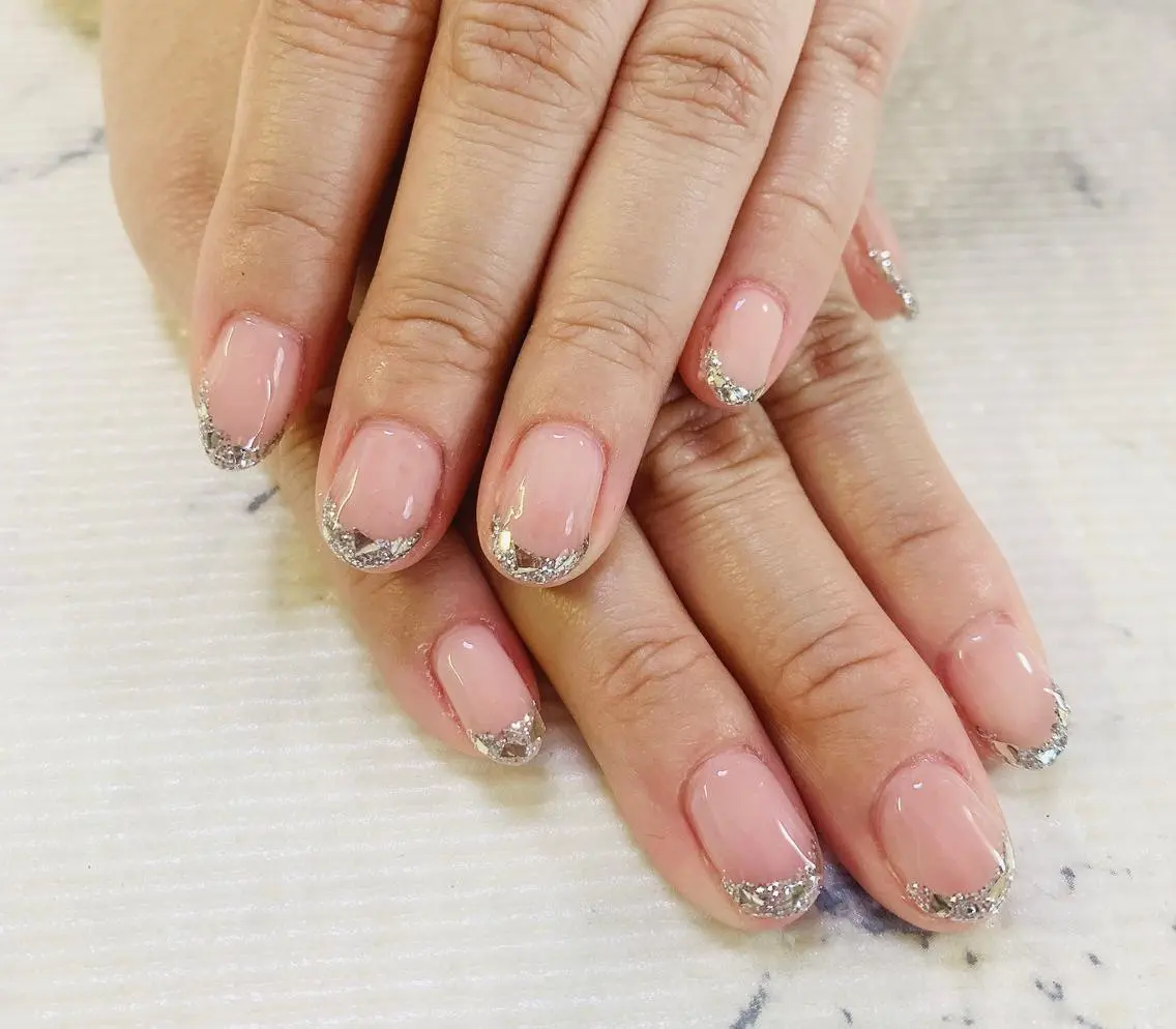 ネイル フレンチネイル ガラスフレンチ シンプルネイル Mimi Nailのネイルデザイン