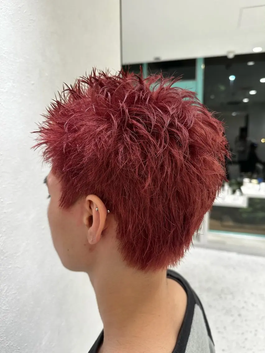 カラー メンズ 鈴木 瑛介のヘアスタイル