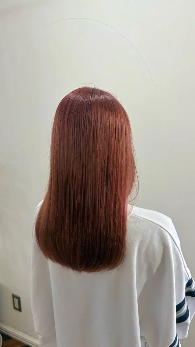 ミディアム ヘアカラー mopa yuiのヘアスタイル