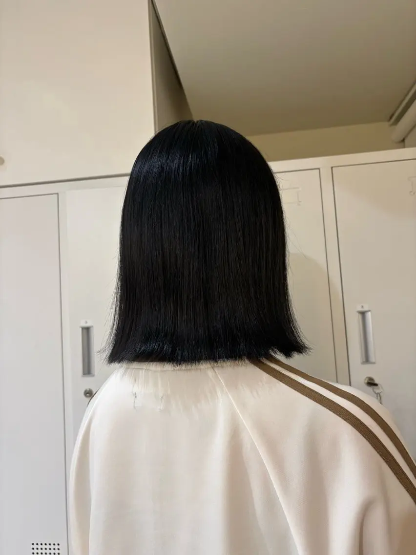 ショート ボブ カット Hana🌼 /池袋/透明感カラーのヘアスタイル