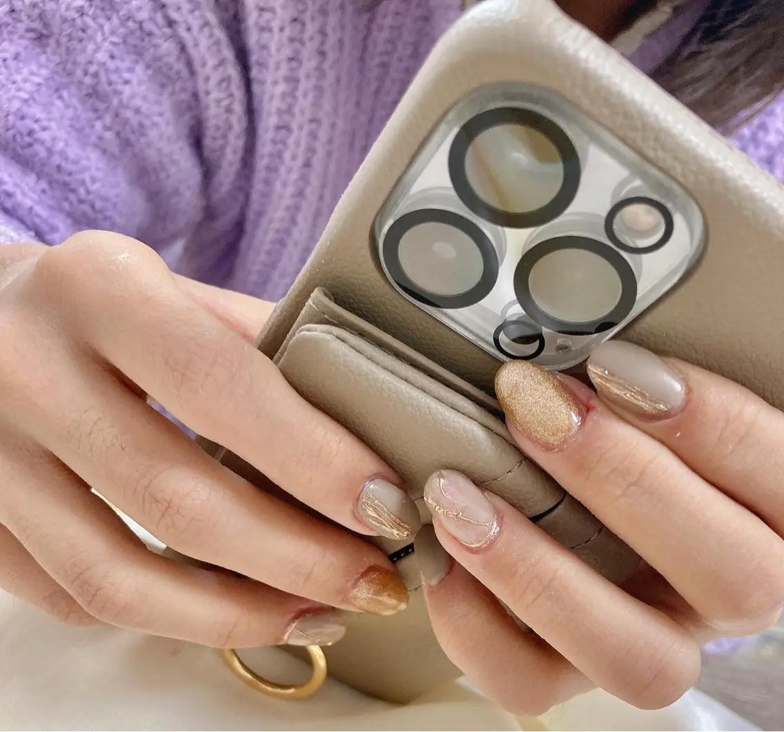 ネイル mogunail &blowのネイルデザイン