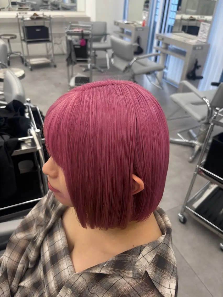 ミディアム ヘアカラー ブリーチ/ハイトーン 🤍そな🤍のヘアスタイル