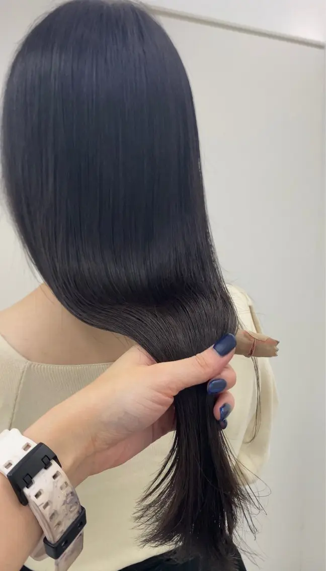ロング 松林 加菜のヘアスタイル