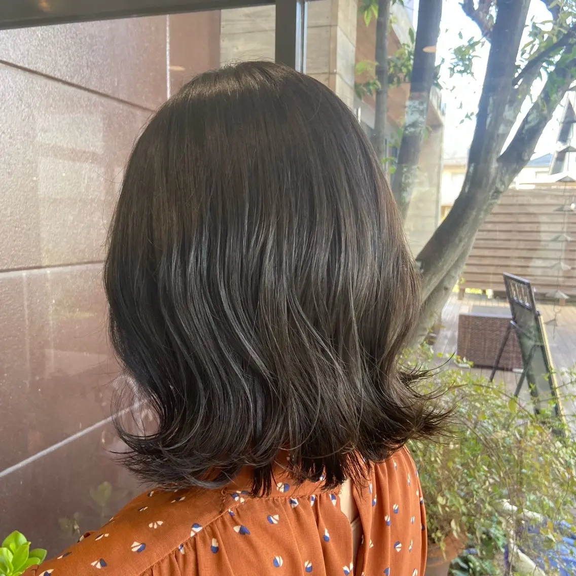 ミディアム カラー 優子/ 似合わせカットカラーのヘアスタイル