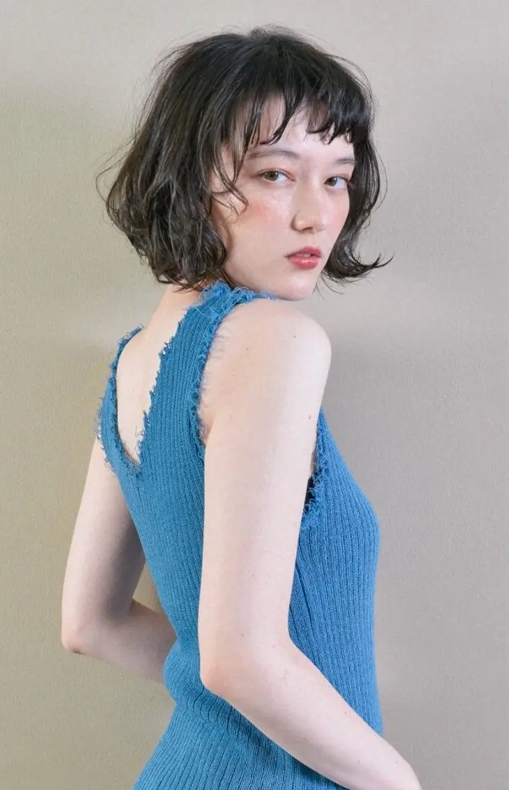 ミディアム カラー 水野 恵里加のヘアスタイル
