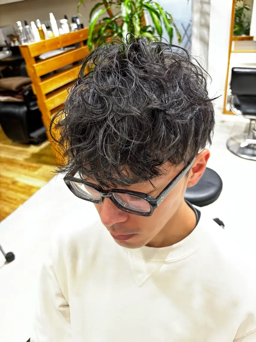 ショート パーマ メンズ カット パーマ Lino by hoNuaのヘアスタイル