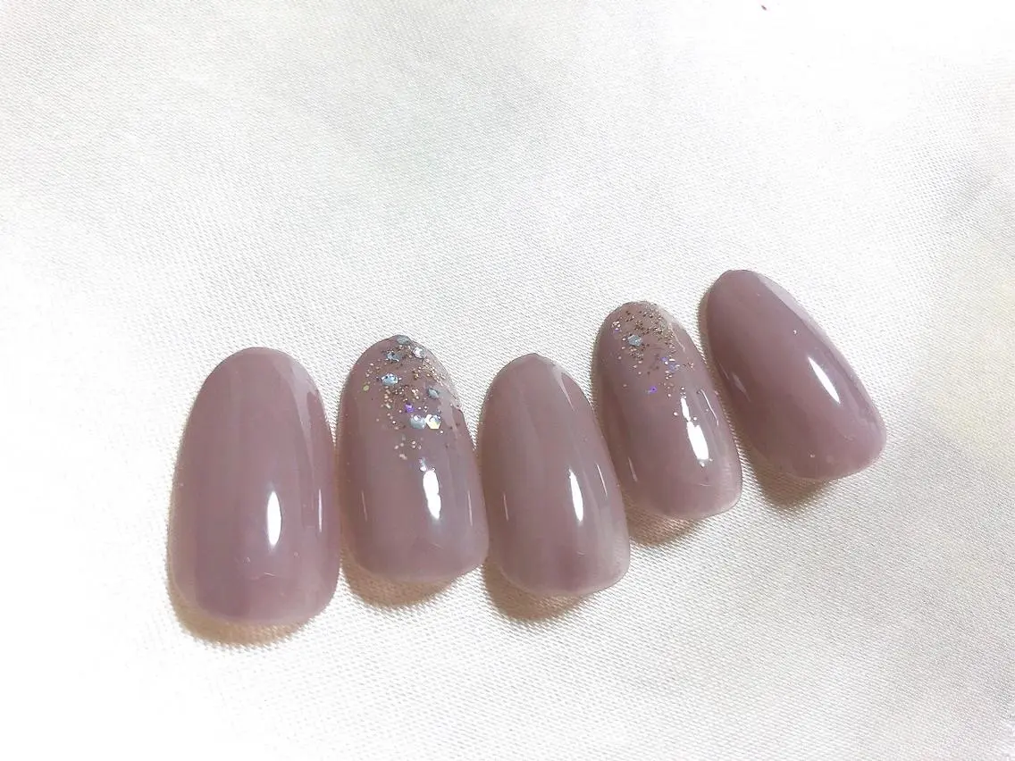 ネイル オフィスネイル シンプルネイル ハンドネイル mogunail &blowのネイルデザイン