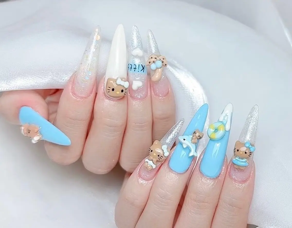 ネイル ハンドネイル Romosa Nailのネイルデザイン