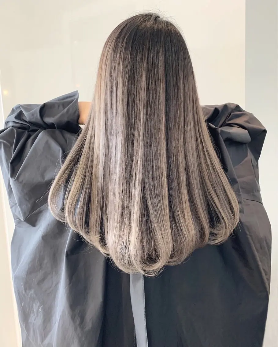 カット✂︎+ケアブリーチ使用のデザインダブルカラー✨️+髪質改善TOKIOトリートメント💎✨の写真