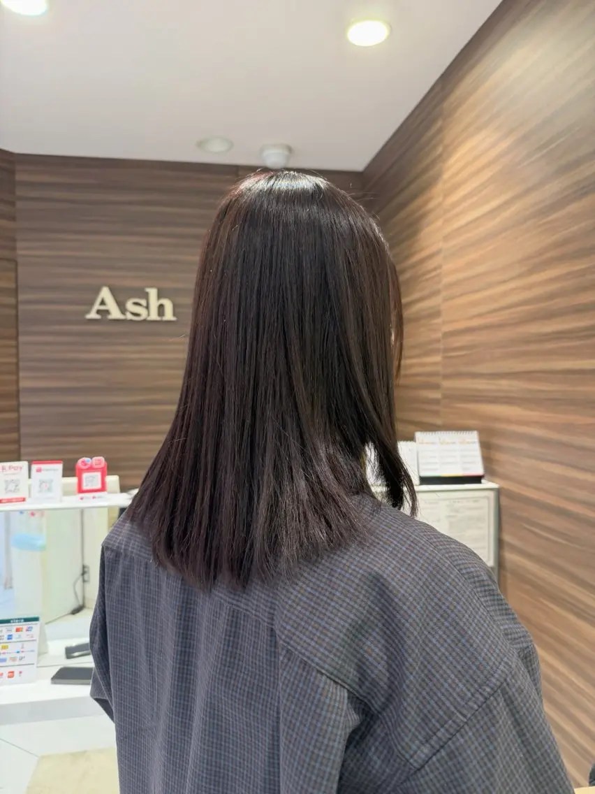 ミディアム パーマ 縮毛矯正 トリートメント ハイトーンカラー☁️ 西條 楓花のヘアスタイル
