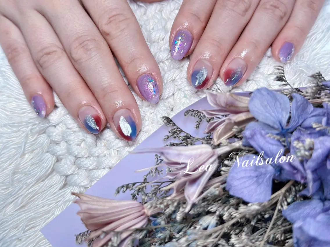 ショート カラー ネイル Le’a NailSalonのネイルデザイン
